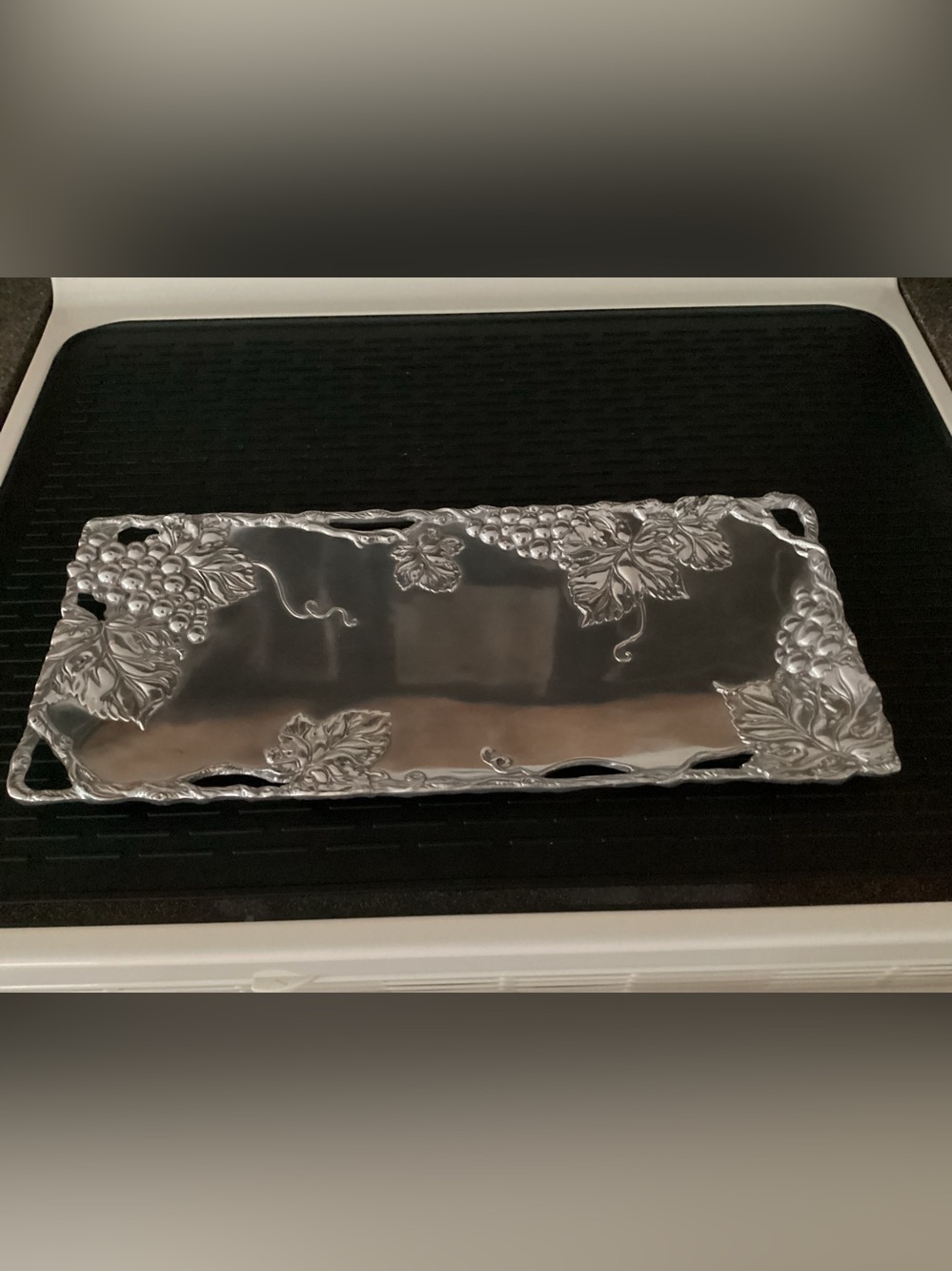 Vintage Arthur Court Grape Vine Aluminum Metal Serving Tray 19” X 8” - IEC